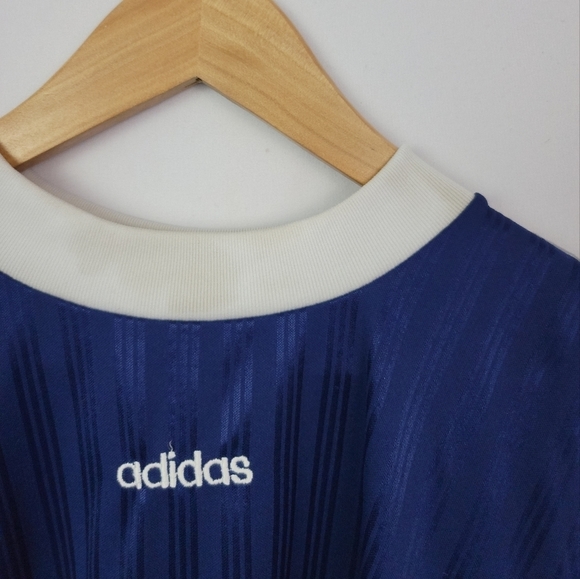 Adidas short sleeve shirt Mens Medium - Picture 3 of 5